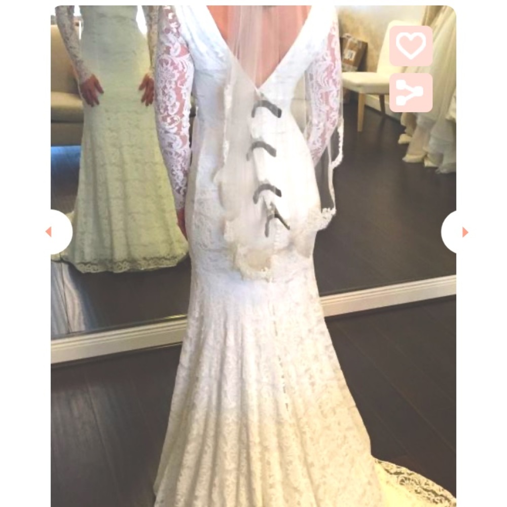 Theia Nicole brand new size 12 wedding gown